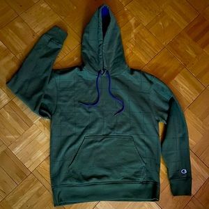 Champion Hoodie with front pockets | Size:M | Green & Purple